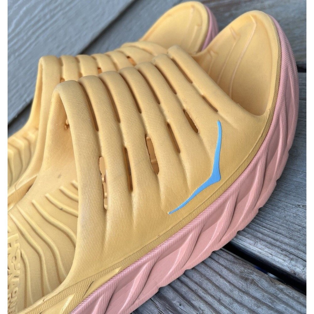 Hoka One One Ora Women's 11 Men's 9 Recovery Slides Amber Yellow/Shell Coral - Picture 3 of 15